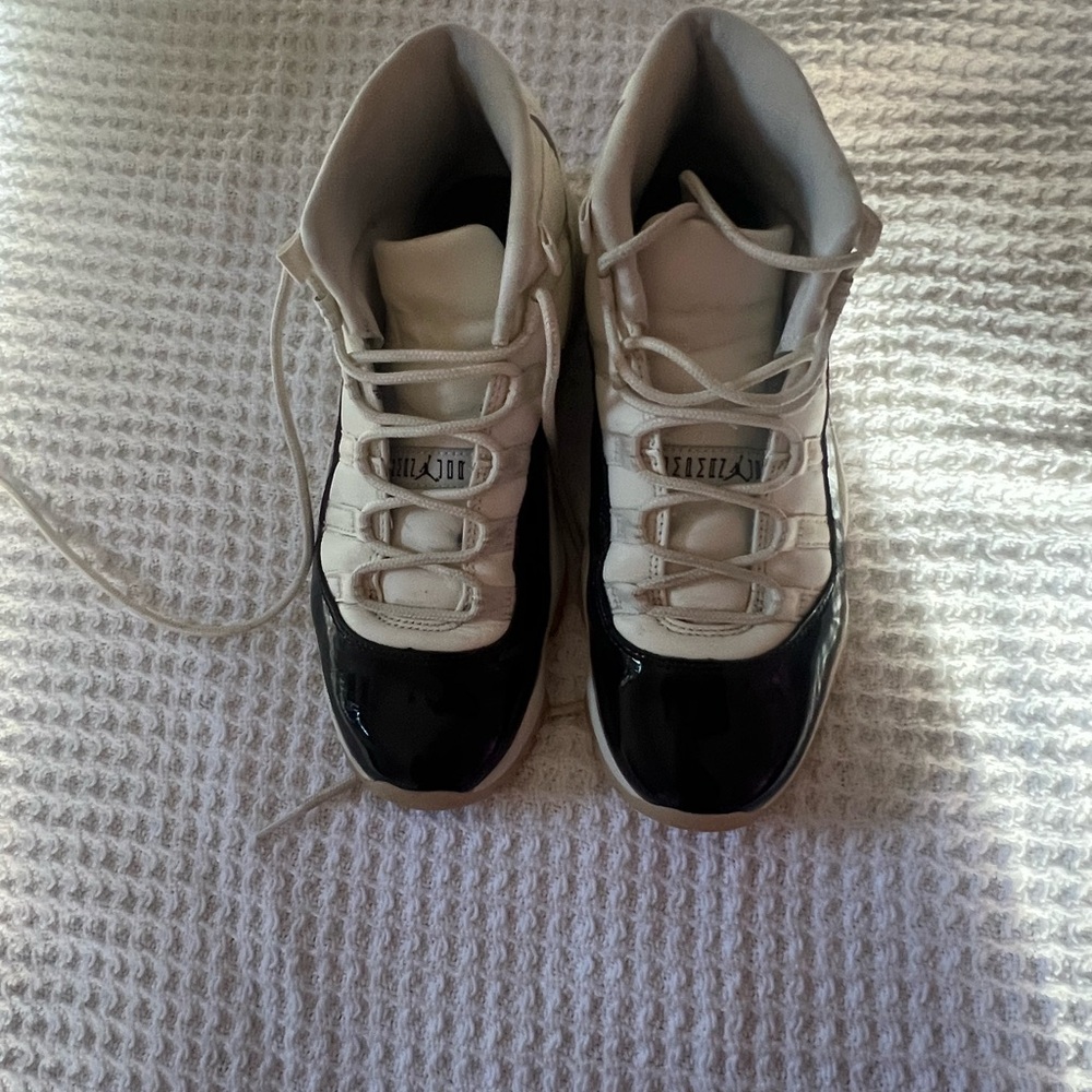 Jordan Retro 11 Neapolitan